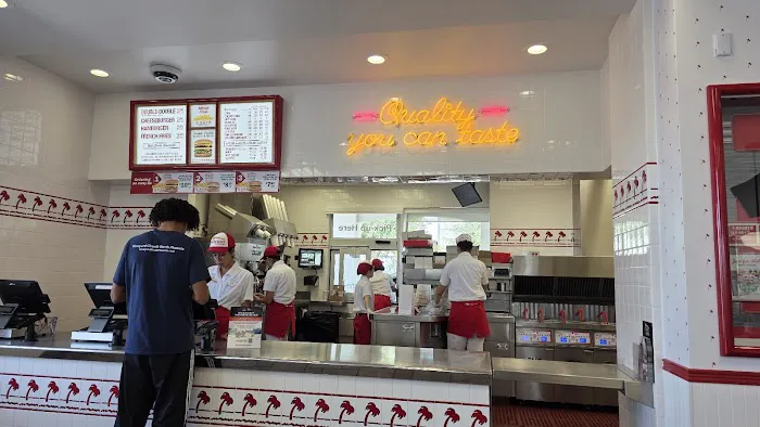 In-N-Out Burger Picture 7