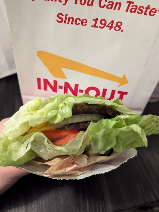 In-N-Out Burger Picture 4