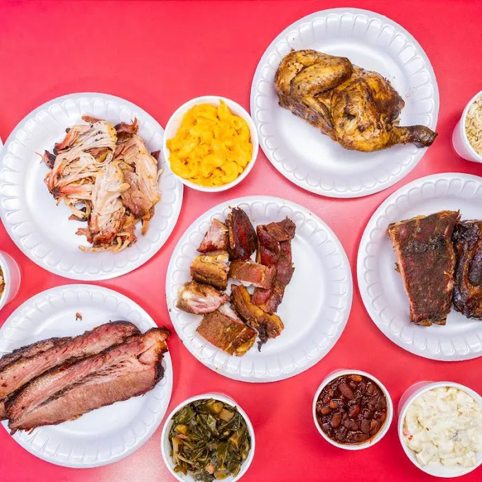 SMOAKIE KITCHEN BBQ Picture 9