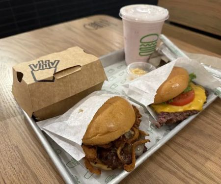 Shake Shack Avondale