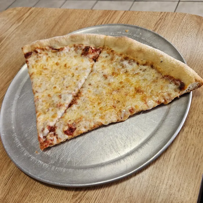 Palermos Pizza Picture 2