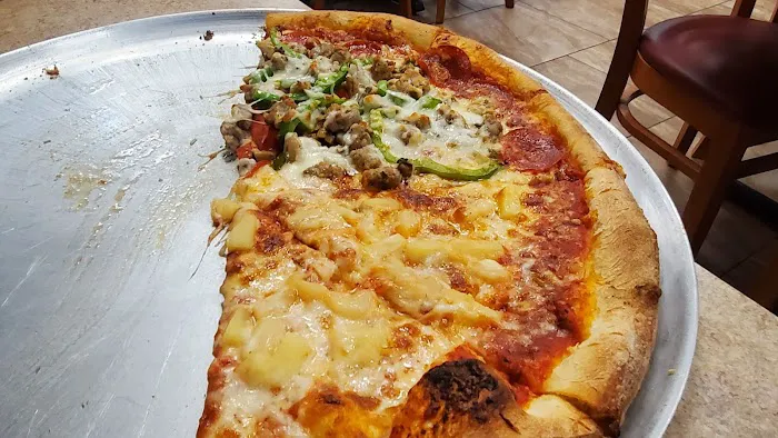 Manhattan pizza Picture 1