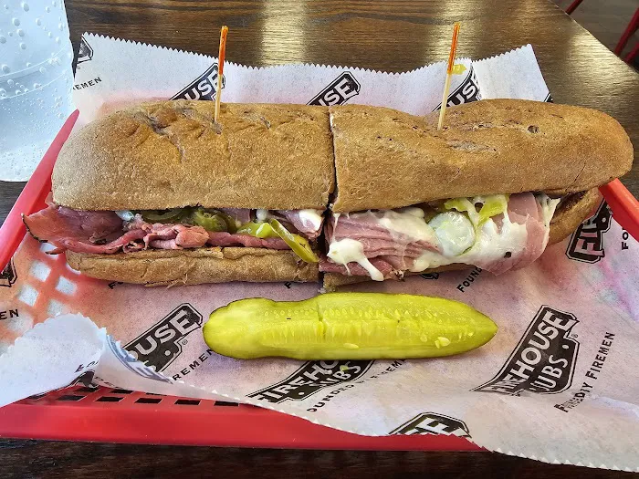 Firehouse Subs Northern Crossing Picture 3