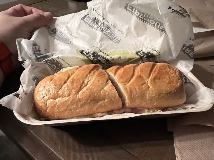Firehouse Subs Northern Crossing Picture 7