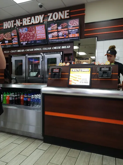 Little Caesars Pizza Picture 2