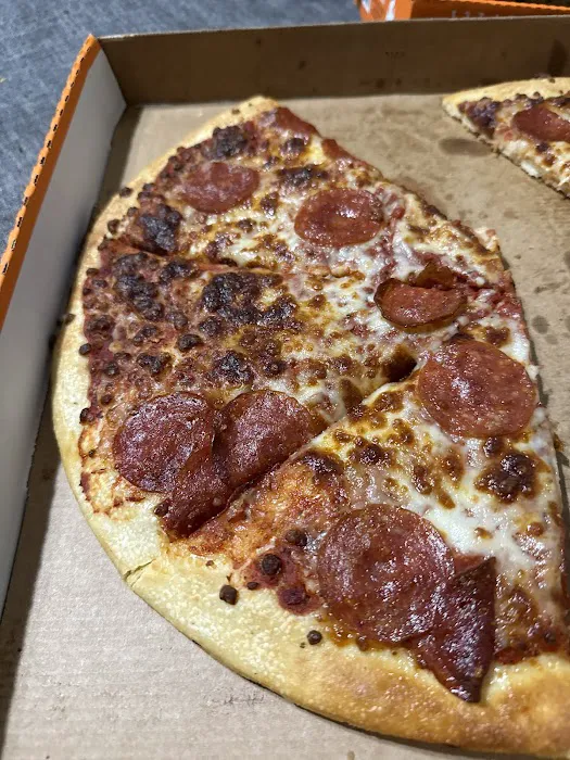 Little Caesars Pizza Picture 5