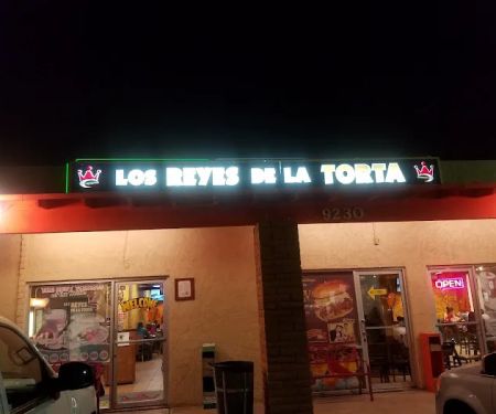 Los Reyes De La Torta
