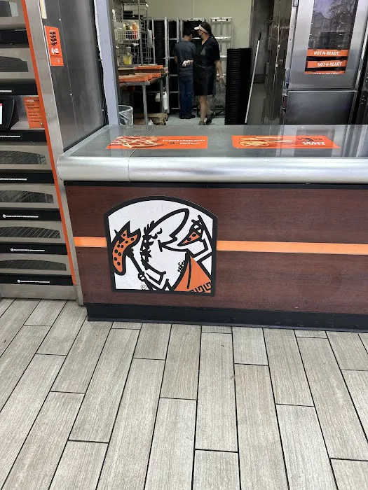 Little Caesars Pizza Picture 2