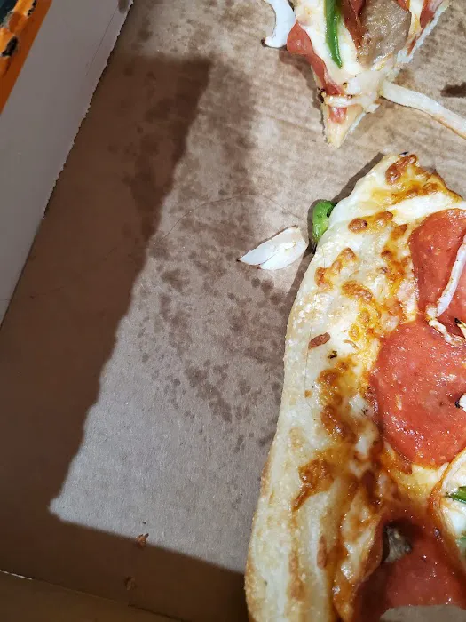 Little Caesars Pizza Picture 9