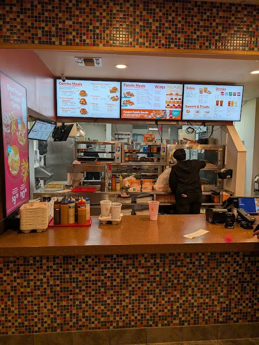 Popeyes Louisiana Kitchen Picture 9