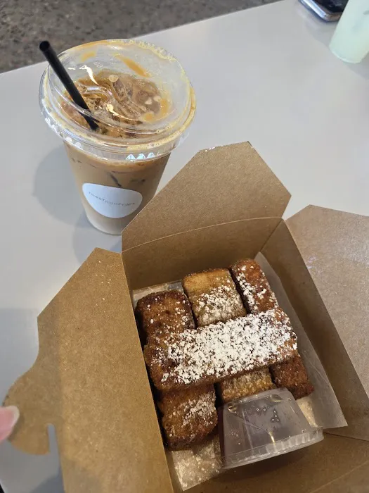 Toast Houz Cafe Picture 3