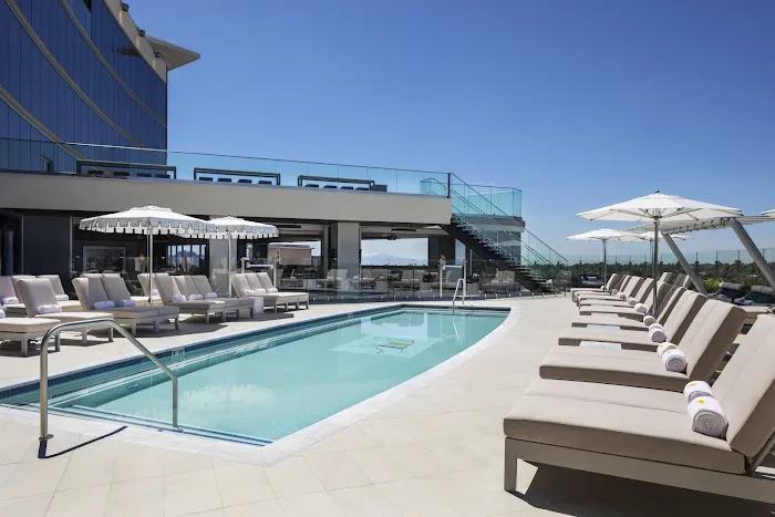 SEVEN Pool - Caesars Republic Scottsdale Picture 7