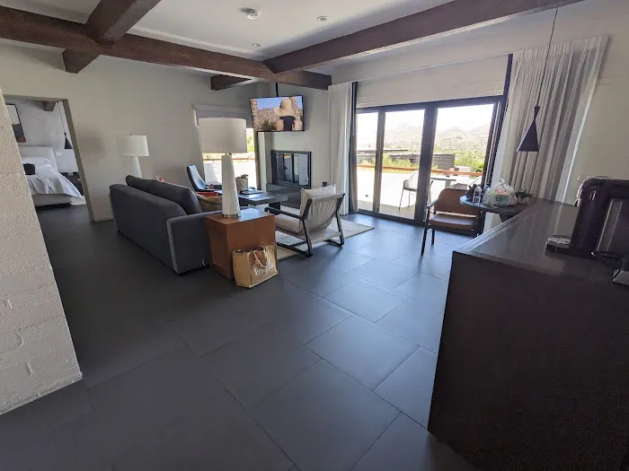 Sanctuary Camelback Picture 1