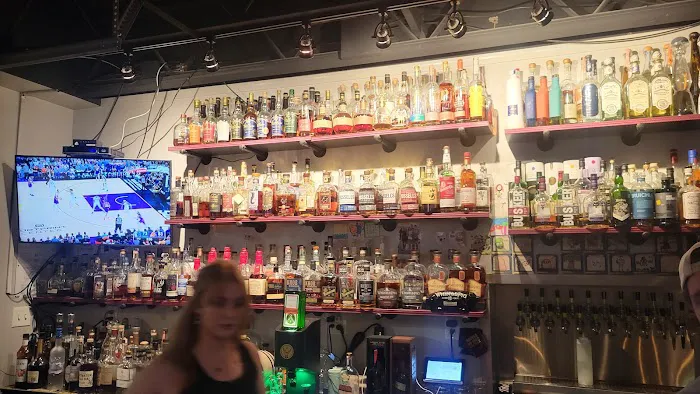 The Hudson Eatery & Bar Picture 3