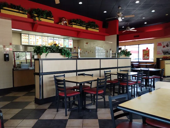 Wienerschnitzel Picture 1