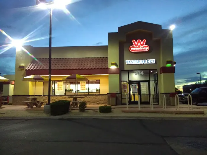 Wienerschnitzel Picture 3