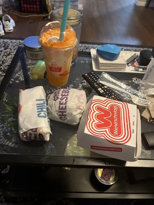 Wienerschnitzel Picture 10