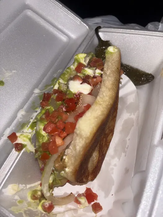 Dogos Y Tacos El Gordo Picture 4