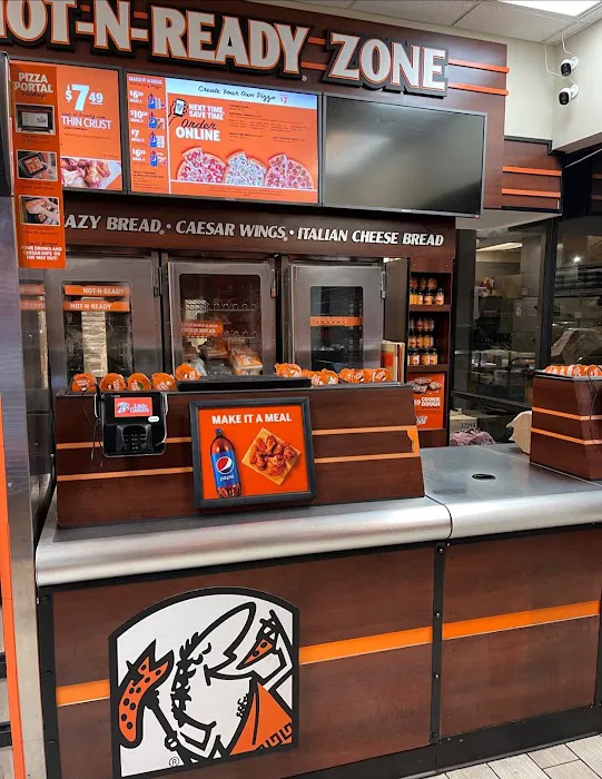 Little Caesars Pizza Picture 6