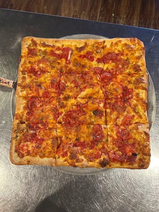 La Famiglia Pizza & Pasta Picture 4