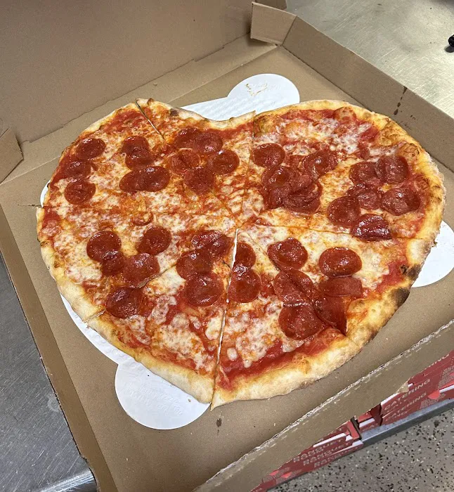 La Famiglia Pizza & Pasta Picture 7