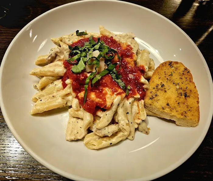 Pesto's Italian Kitchen & Wine Bar Picture 6