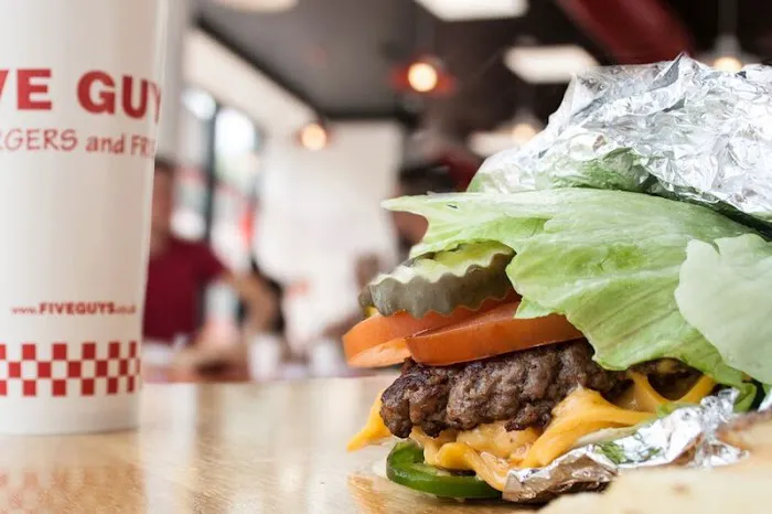 Five Guys Picture 4