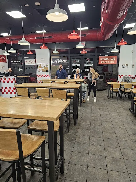Five Guys Picture 2