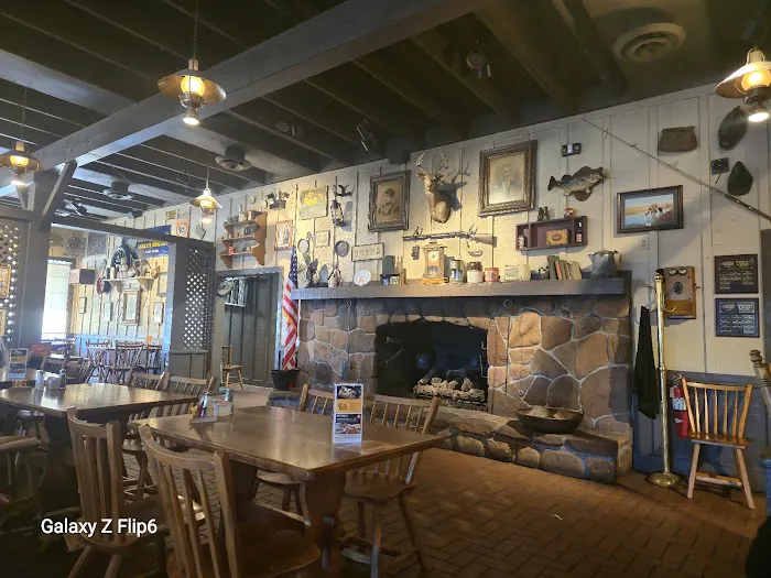 Cracker Barrel Old Country Store Picture 2