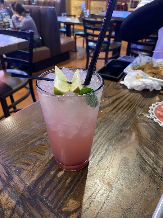 Cold Beers & Cheeseburgers Picture 3