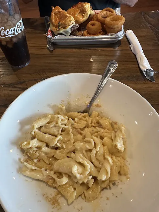 Cold Beers & Cheeseburgers Picture 9