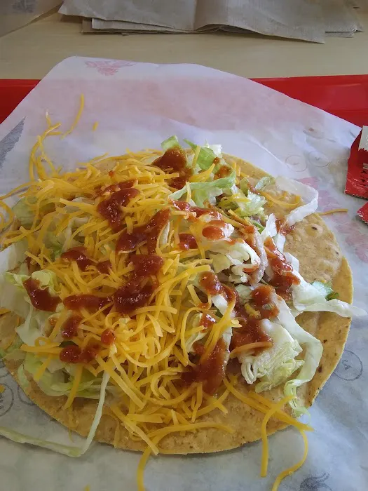Del Taco Picture 10