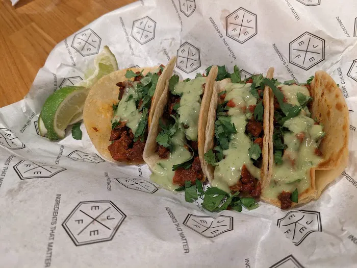 El Jefe Tacos & Sushi Picture 9