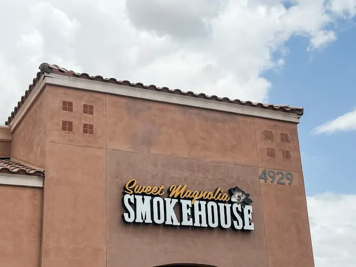 Sweet Magnolia Smokehouse Picture 8