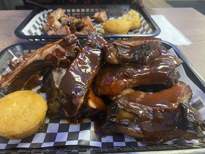 Sweet Magnolia Smokehouse Picture 3