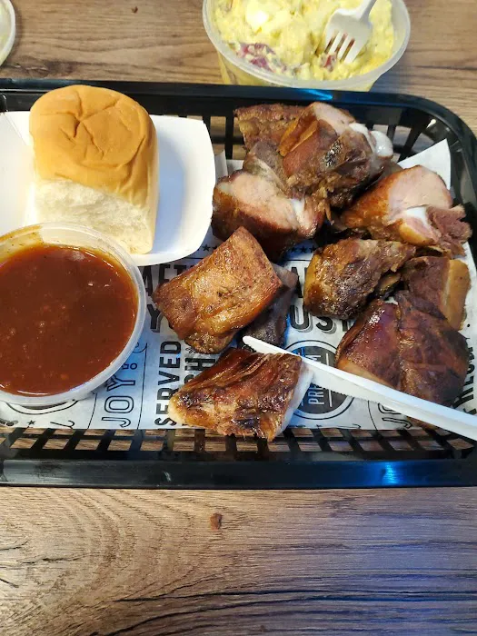 Sweet Magnolia Smokehouse Picture 5