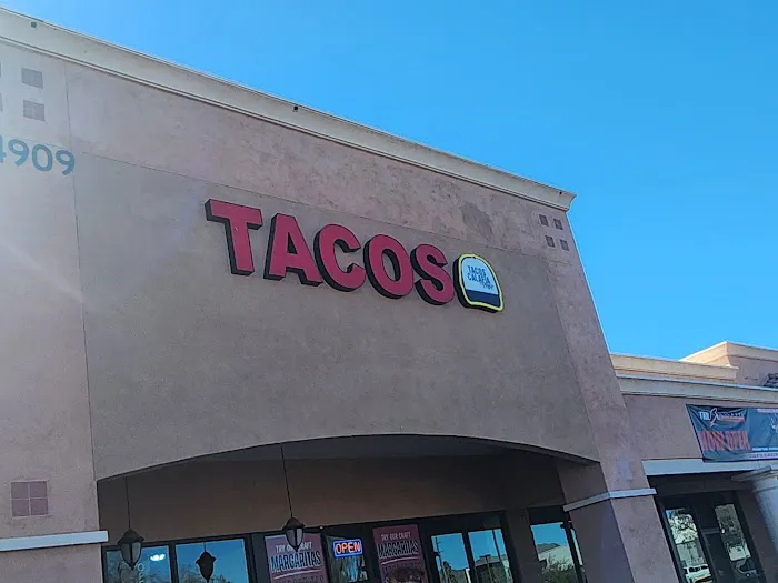 Tacos Calafia Picture 3