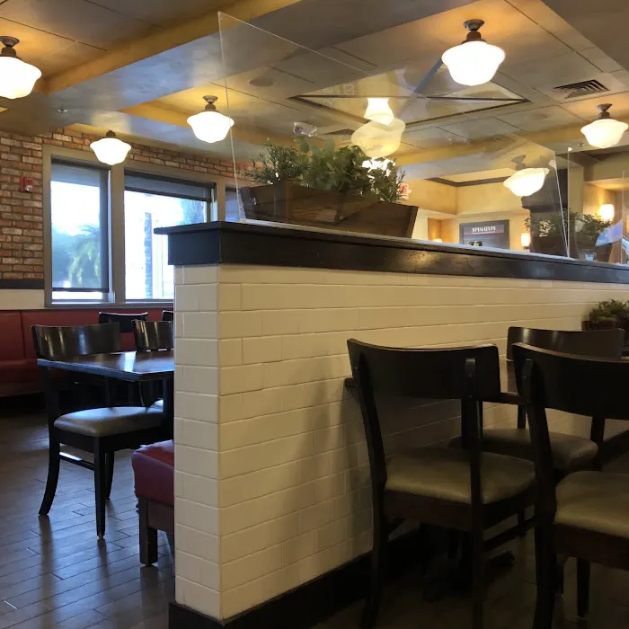 Spinato's Pizzeria and Family Kitchen Picture 6