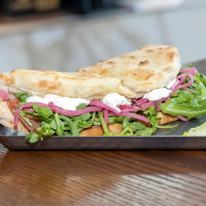 Spinato's Pizzeria and Family Kitchen Picture 5