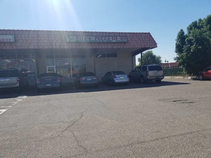 Vito's Pizza Picture 2