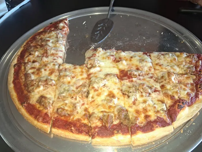 Vito's Pizza Picture 1