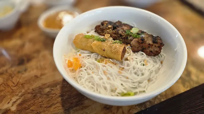 Pho Thuan Thanh on Northern Picture 1