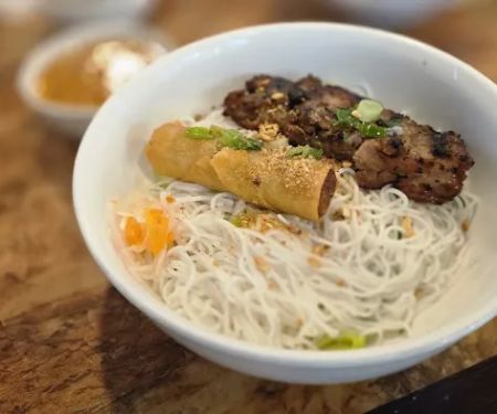 Pho Thuan Thanh on Northern