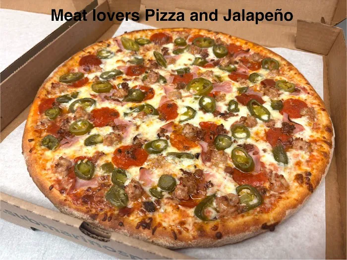 Submarino's Pizzeria Picture 4