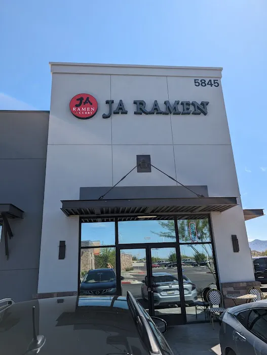 Ja Ramen Laveen Picture 3