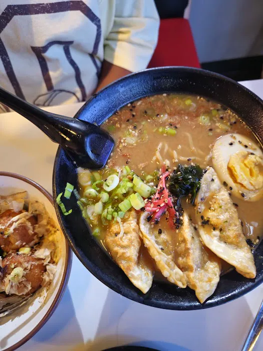 Ja Ramen Laveen Picture 10