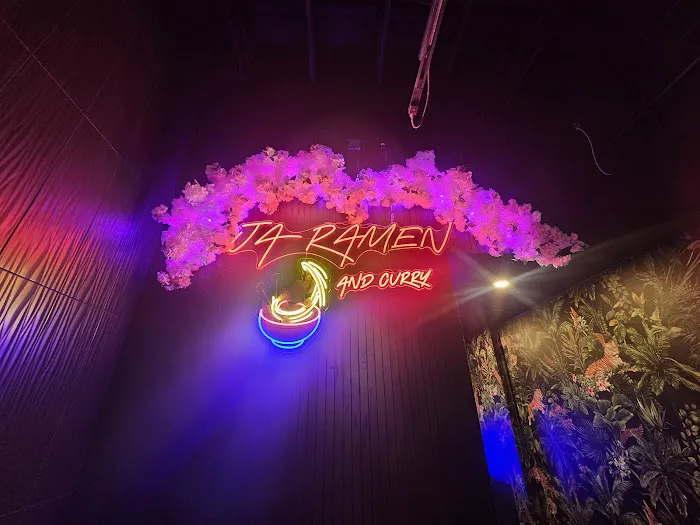 Ja Ramen Laveen Picture 6
