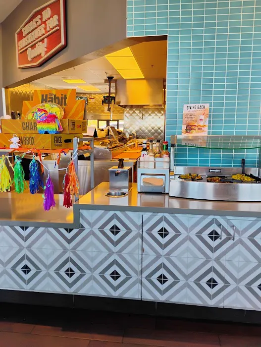 Habit Burger & Grill Picture 3