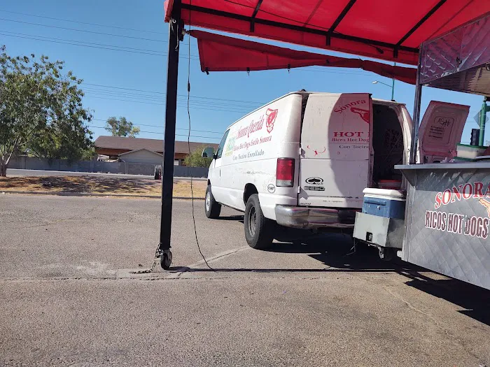 Sonora Querida Hot Dogs Picture 8