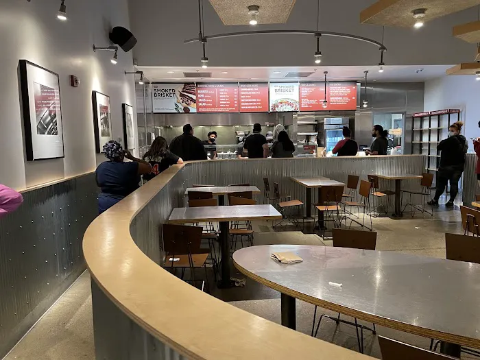 Chipotle Mexican Grill Picture 10